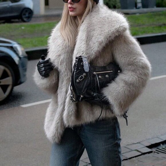 Grey Casual Women's Faux Fur Jacket - Picture 2 of 7